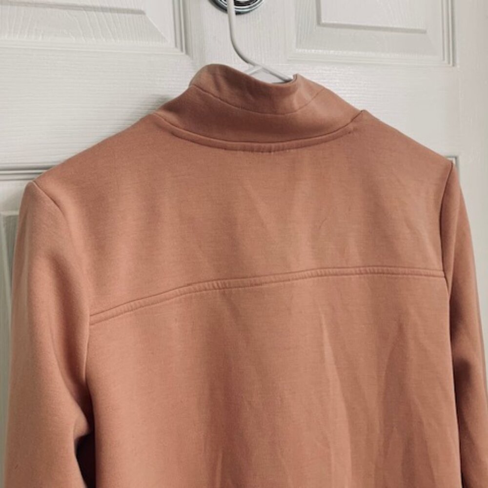 Chico's medium zip up jacket with mesh zippered sides - Picture 9 of 11